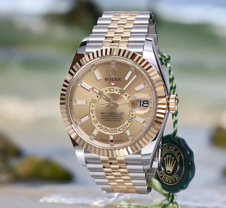 Rolex Sky-dweller Oyster Sky-dweller Jubilee Gold Steel Champagne 42 Unworn Full Set 2024