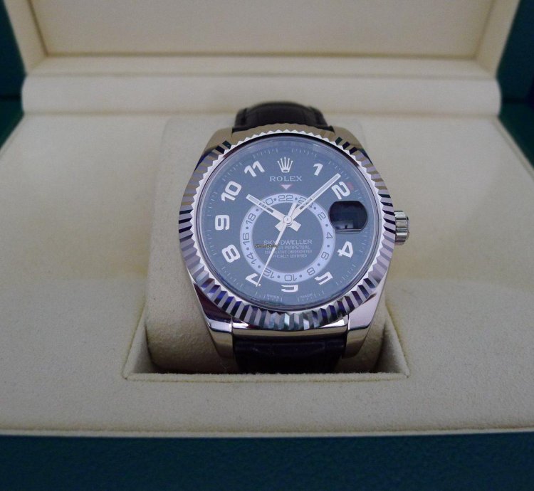 Rolex Sky-dweller Ref 326139