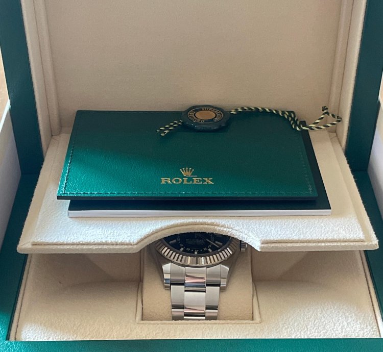 Rolex Sky-dweller Reloj Totalmente Nuevo No Se Ha Puesto Nunca 2024