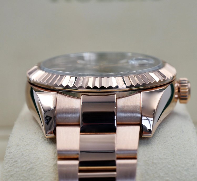 Rolex Sky-dweller Rhodium Dial