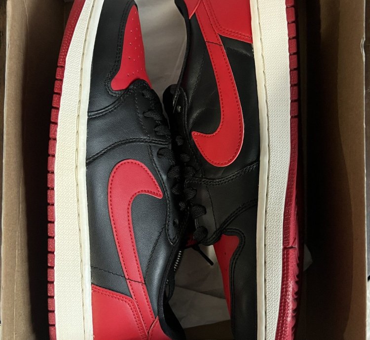Jordan 1 Retro Low - Bred 2015