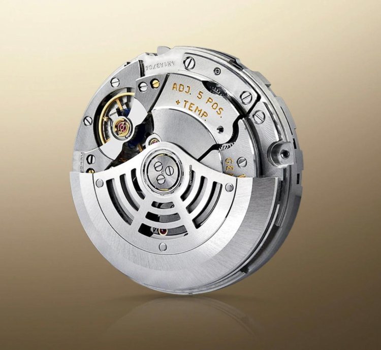 Rolex Sky-dweller Rose Gold 42mm Rhodium Dial Oysterflex 326235