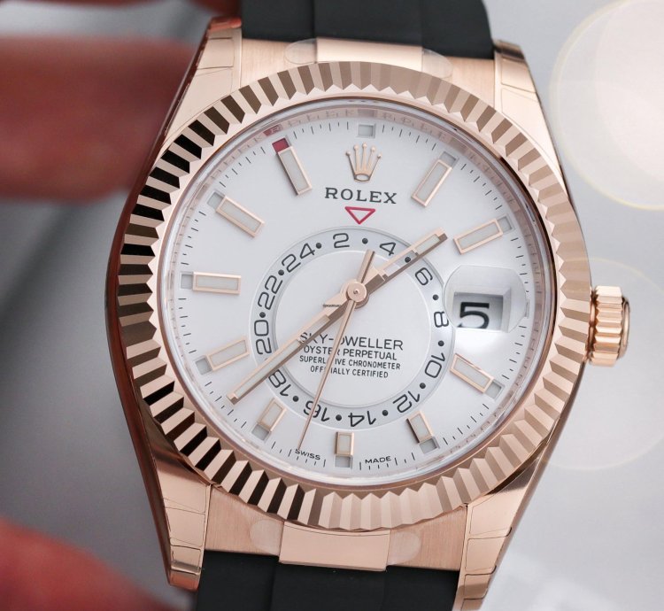 Rolex Sky-dweller Rose Gold 42mm White Dial Oysterflex 326235
