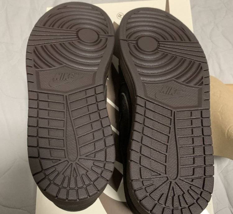 Jordan 1 Travis Scott Vetvet Brown Retro Low Ts
