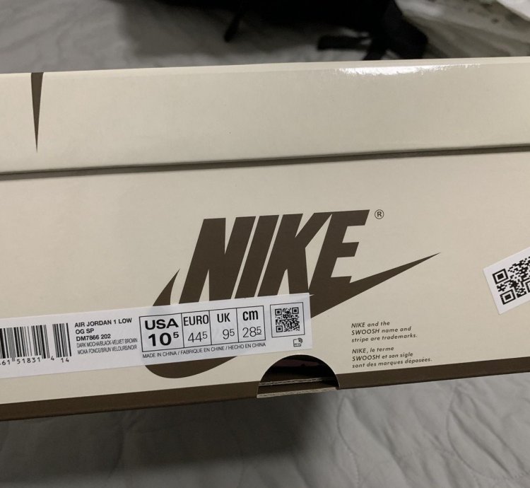 Jordan 1 Travis Scott Vetvet Brown Retro Low Ts
