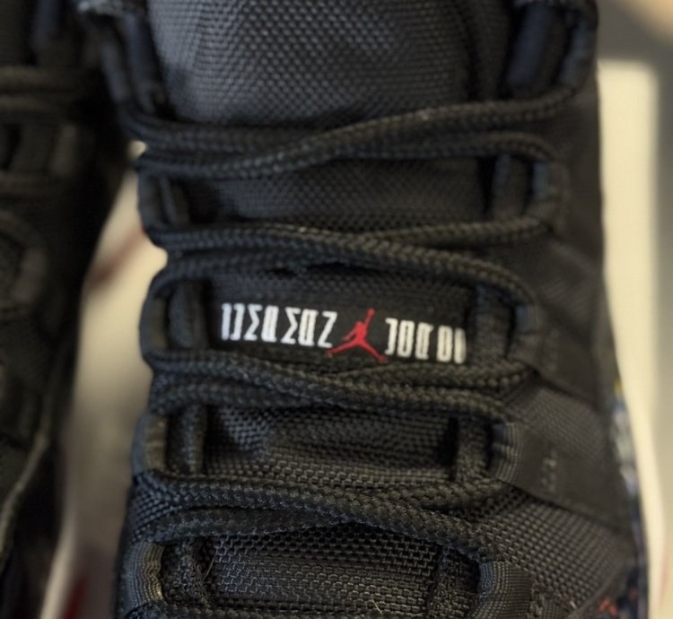 Jordan 11 Bred Playoff 2012 378037-010 Size 10 5