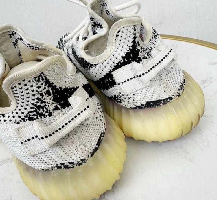 Yeezy Adidas Sneakers Size 38 5