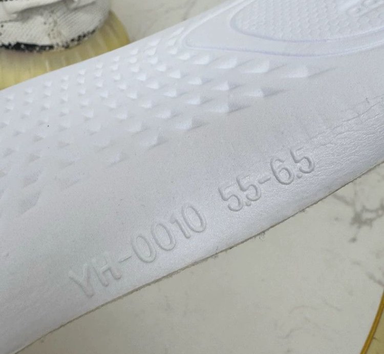 Yeezy Adidas Sneakers Size 38 5