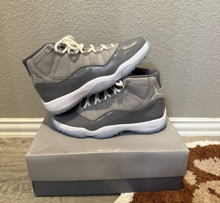 Jordan 11 Cool Greys Size 11 Vnds Og All