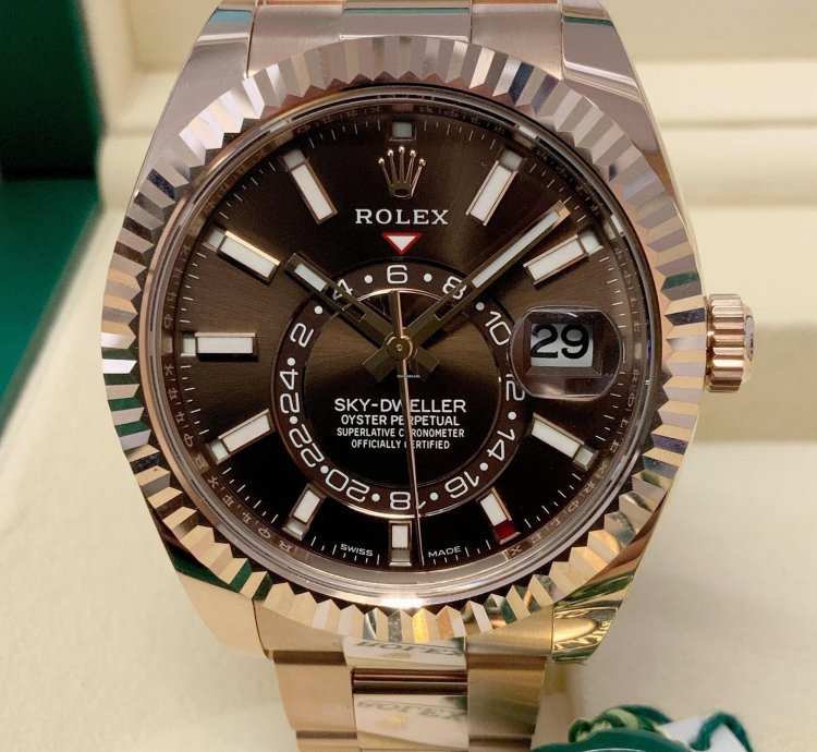 Rolex Sky-dweller Rose Gold Chocolate Dial