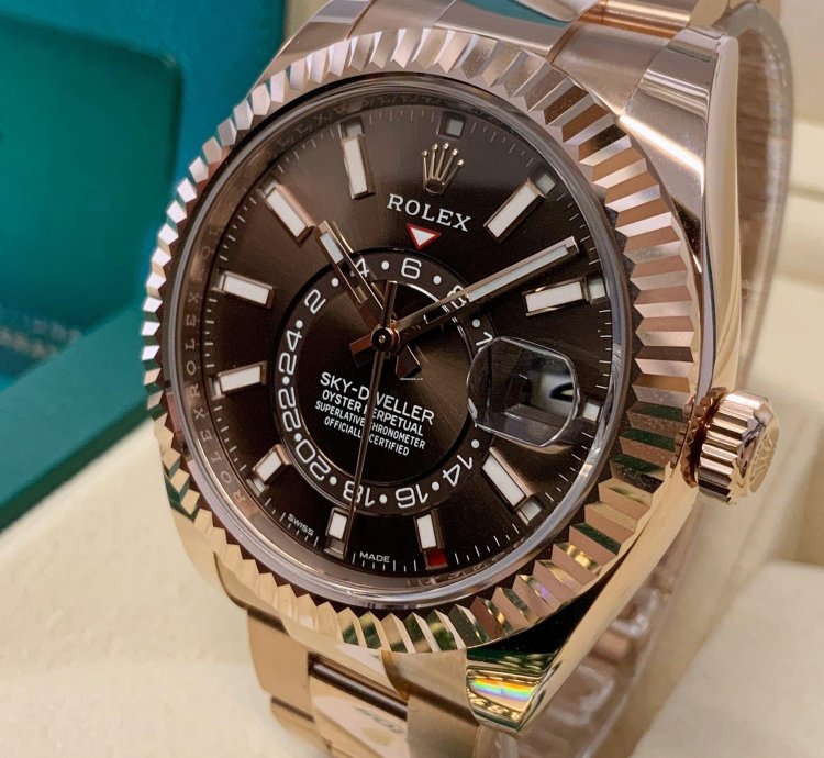 Rolex Sky-dweller Rose Gold Chocolate Dial