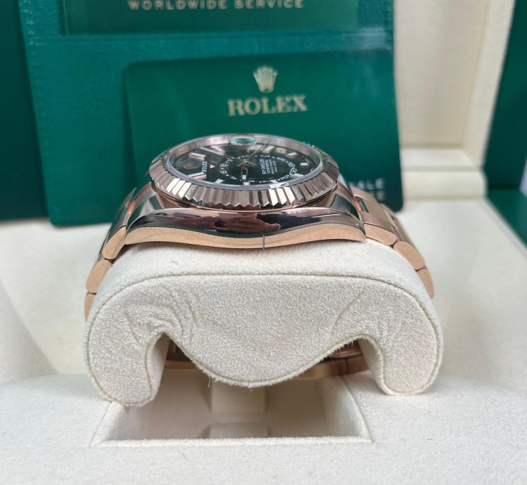 Rolex Sky-dweller Rose Gold Chocolate Dial Sky Dweller Index Dial