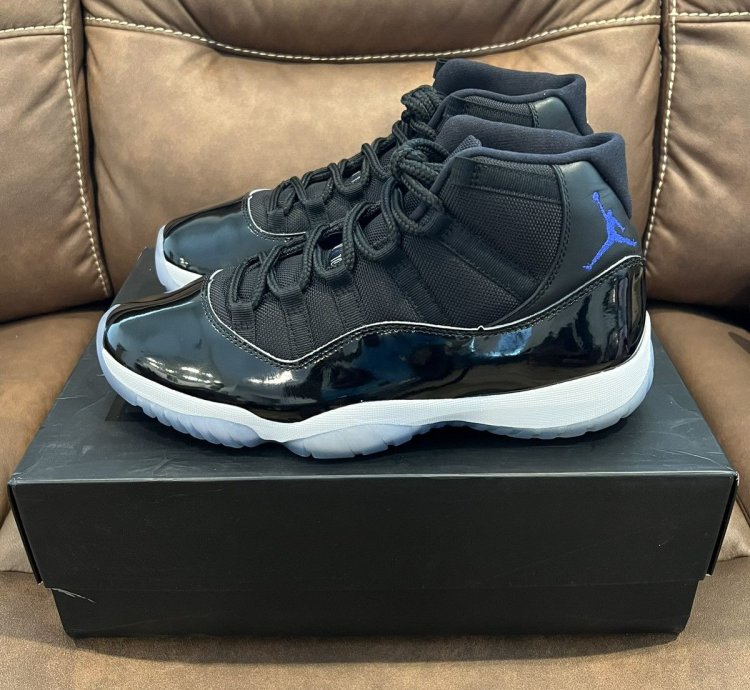 Jordan 11 Retro Space Jam 2016