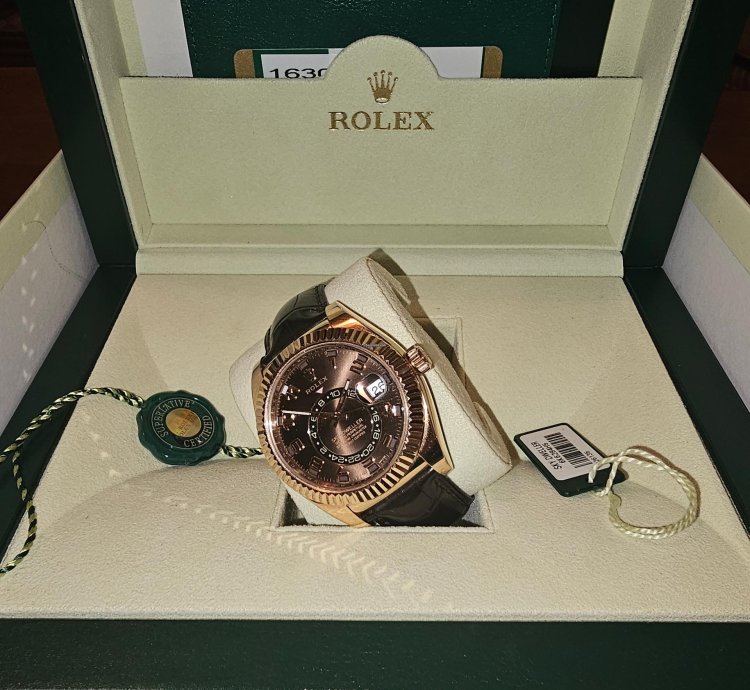Rolex Sky-dweller Rose Gold Chocolate Face Leather Band