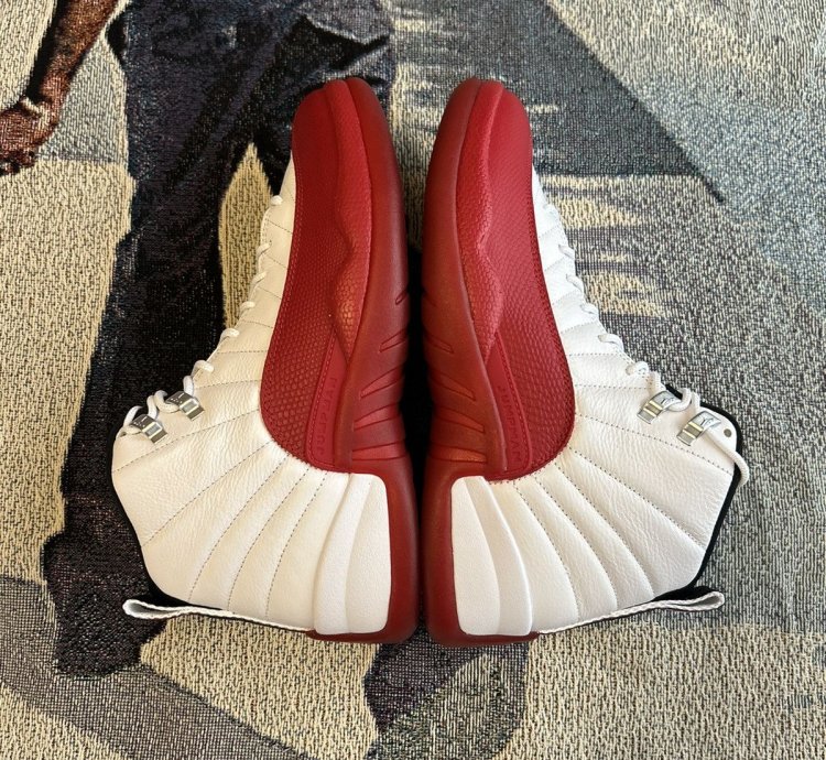Jordan 12 Cherry