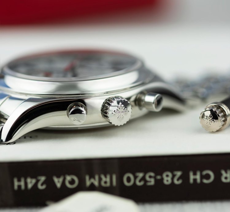 Patek Philippe Annual Calendar Chronograph 5960 1a-001