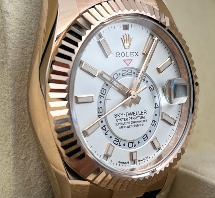 Rolex Sky-dweller Rose Gold Ivory White Index Dial Oysterflex 336235 Unworn 2024
