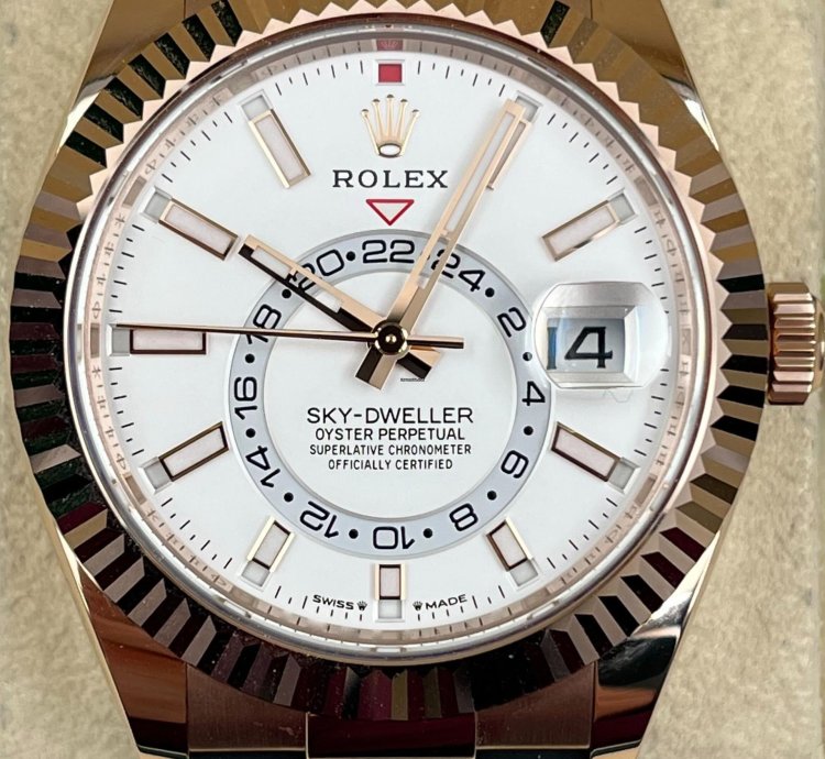 Rolex Sky-dweller Rose Gold Ivory White Index Dial Oysterflex 336235 Unworn 2024