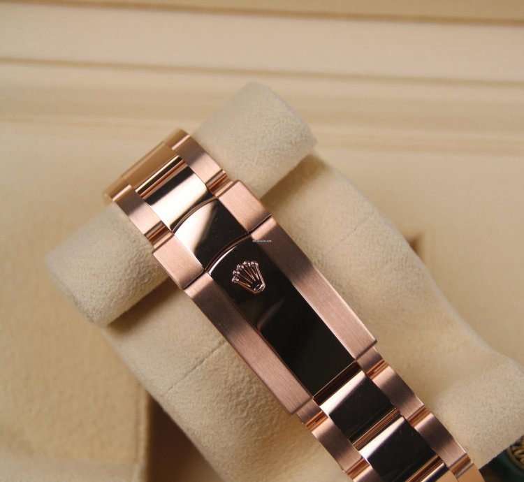 Rolex Sky-dweller Rose Gold New Full Set 2024 336935