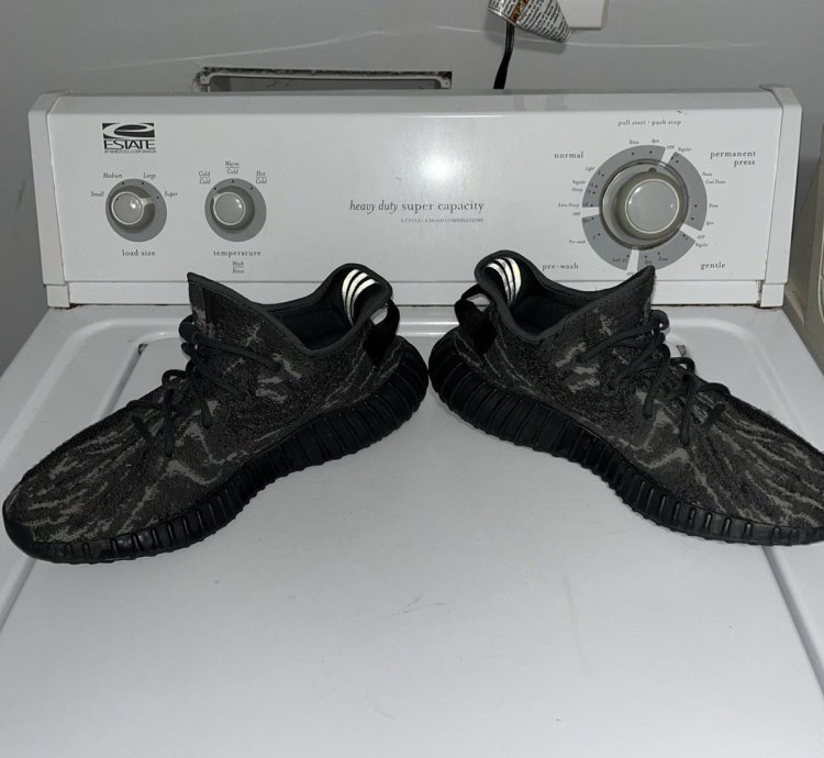 Yeezy 350