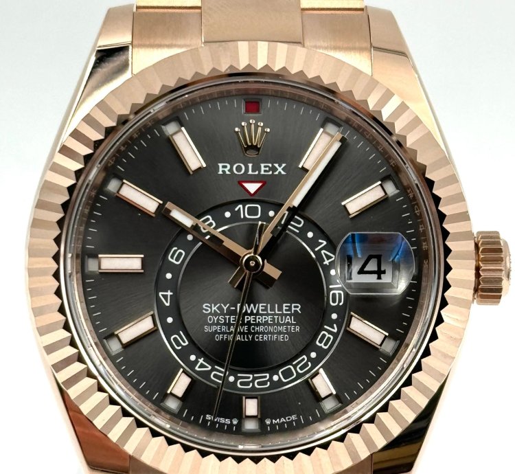Rolex Sky-dweller Rose Gold Rhodium Dial Oyster Bracelet 336935 Unworn 2023