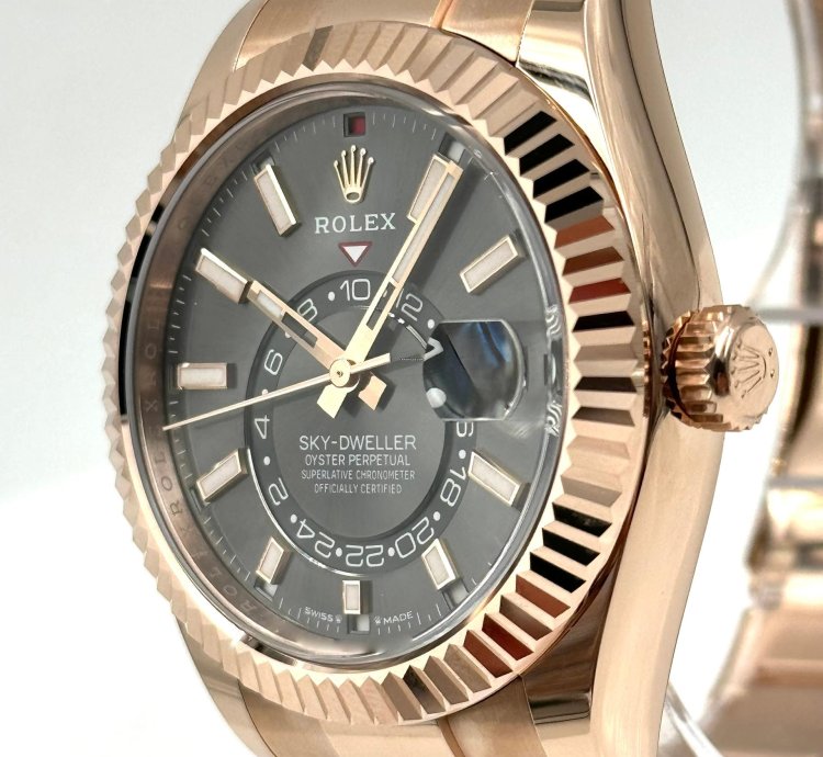 Rolex Sky-dweller Rose Gold Rhodium Dial Oyster Bracelet 336935 Unworn 2023