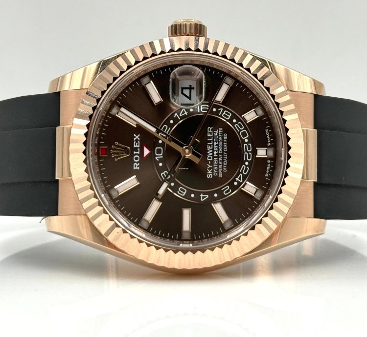 Rolex Sky-dweller Rose Gold Sky-dweller Chocolate Brown Index Dial Oysterflex 336235 Unworn 2024