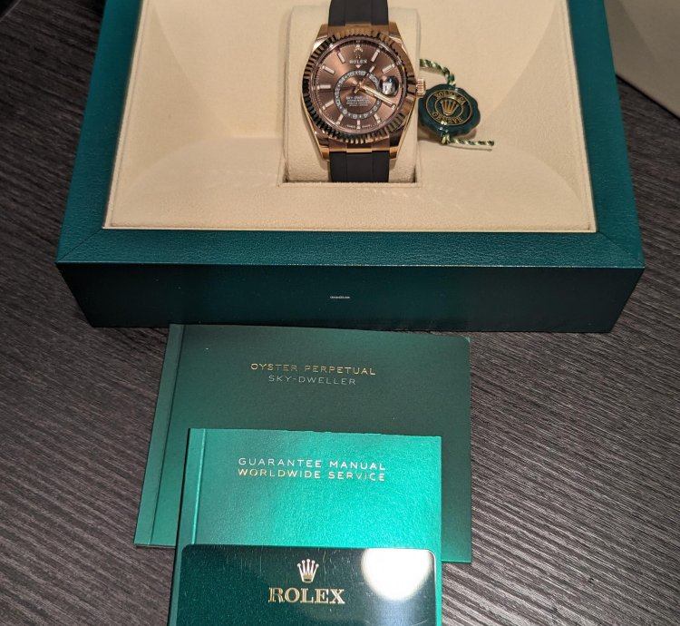 Rolex Sky-dweller Rose Gold Sky-dweller Chocolate Dial