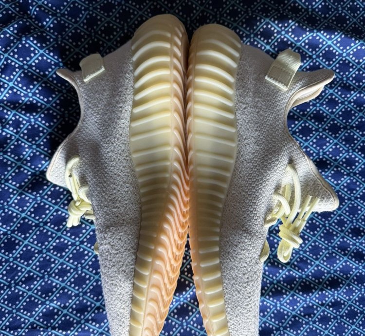 Yeezy 350 Butter