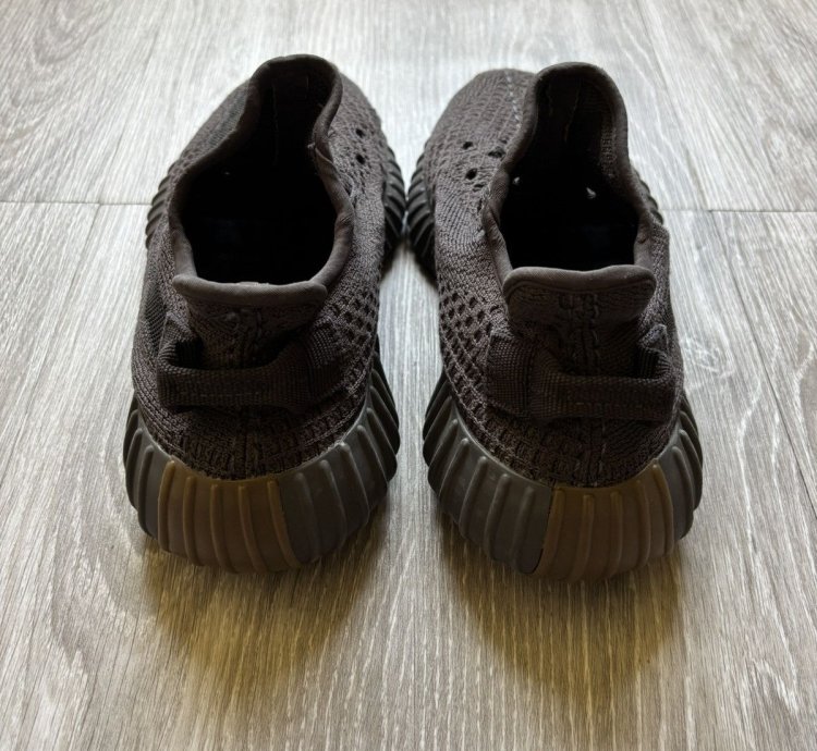 Yeezy 350 Cinder