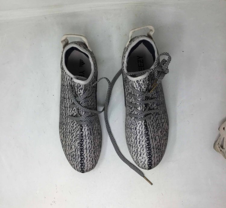 Yeezy 350 Cleat Turtle Dove