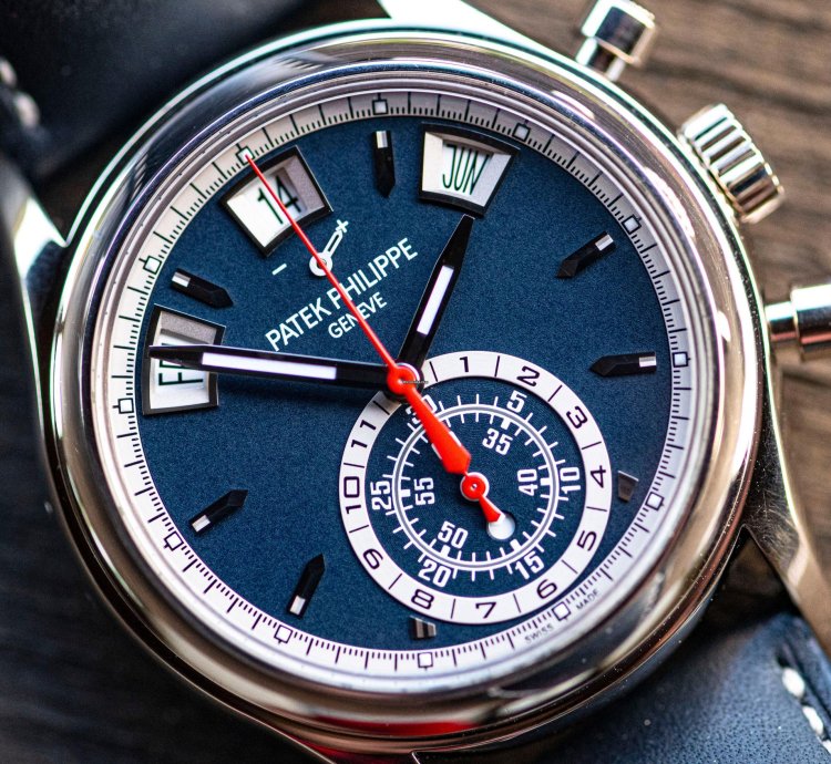 Patek Philippe Annual Calendar Chronograph 5960g Blue Dial Full Set 2022 18k Whitegold