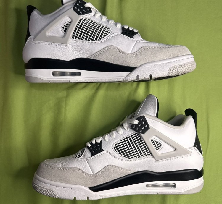 Jordan 4 Military Black
