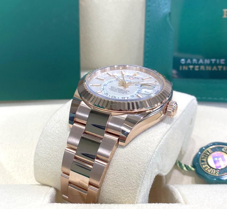 Rolex Sky-dweller Rose Gold White Dial 2022 Full Set