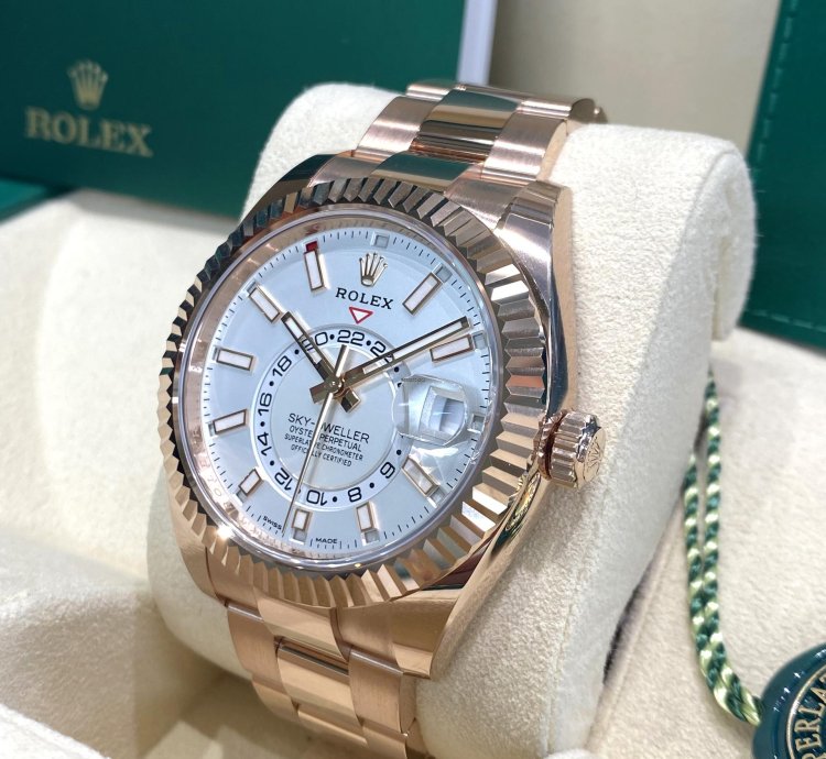 Rolex Sky-dweller Rose Gold White Dial 2022 Full Set