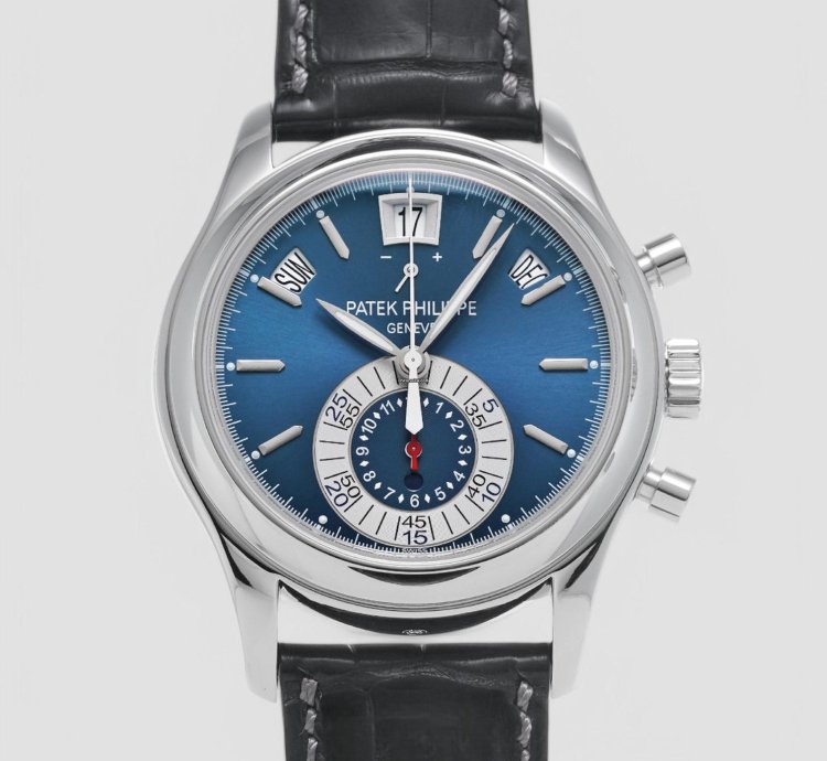Patek Philippe Annual Calendar Chronograph 5960p Chronograph Platinum Blue Dial