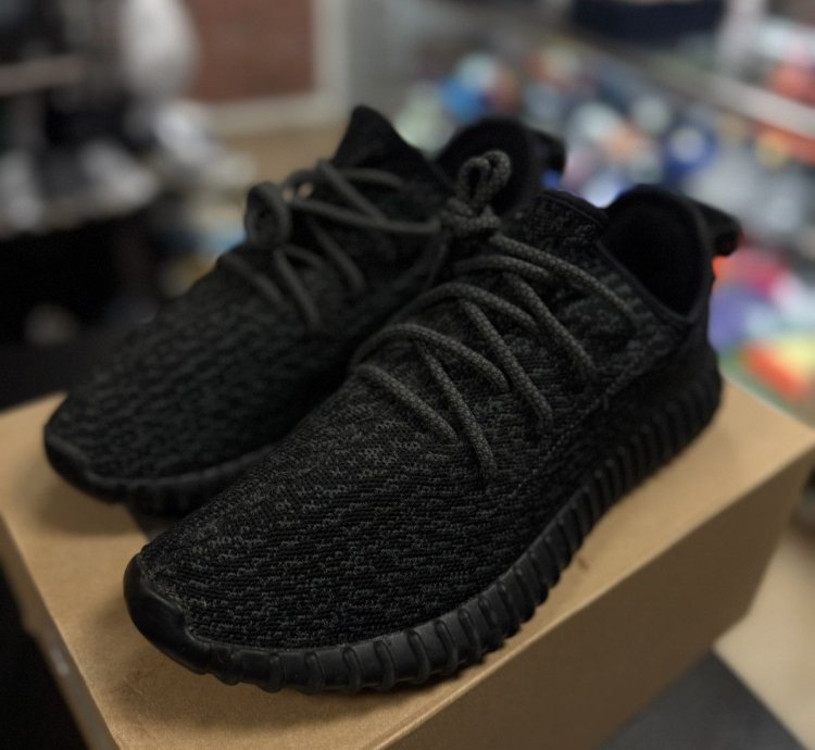 Yeezy 350 Og Original Pirate Black Size 10 bb5350