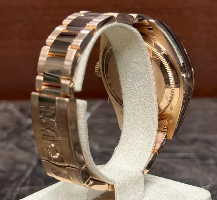 Rolex Sky-dweller Rose Sundust 2018 Fullset Ref 326935