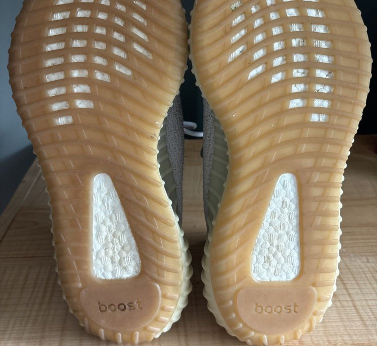 Yeezy 350 Sesame