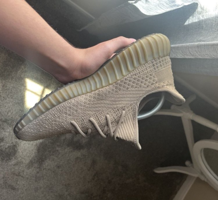 Yeezy 350 Taupe