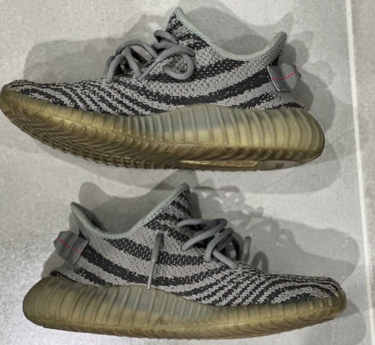 Yeezy 350 V2 Beluga 2 0