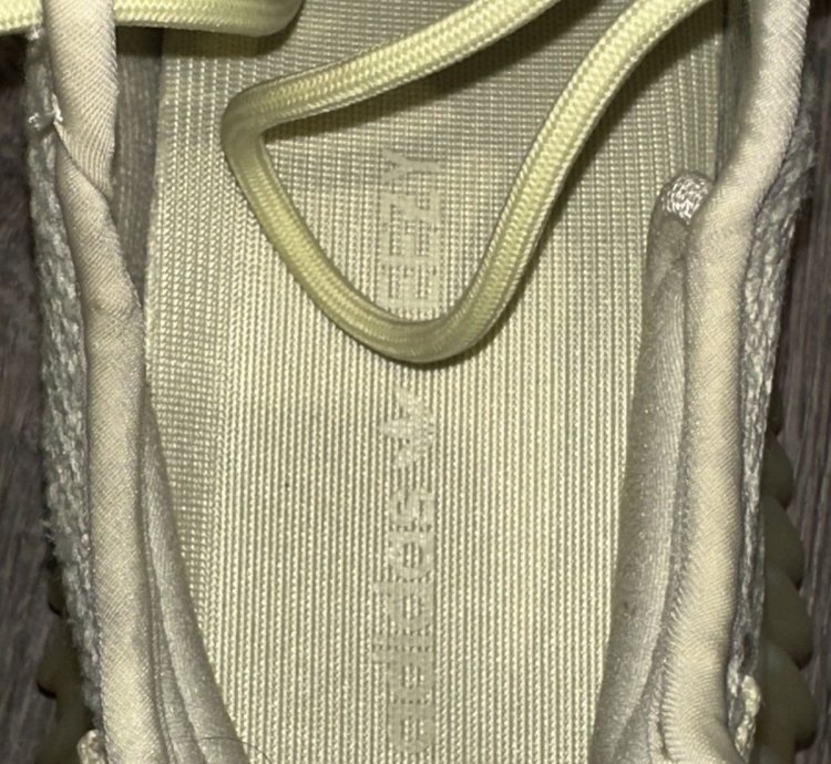 Yeezy 350 V2 Butter
