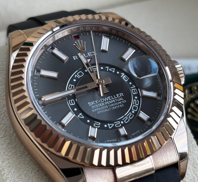 Rolex Sky-dweller Slate Dial In Everose Gold On Oysterflex