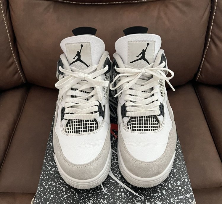 Jordan 4 Retro Military Black