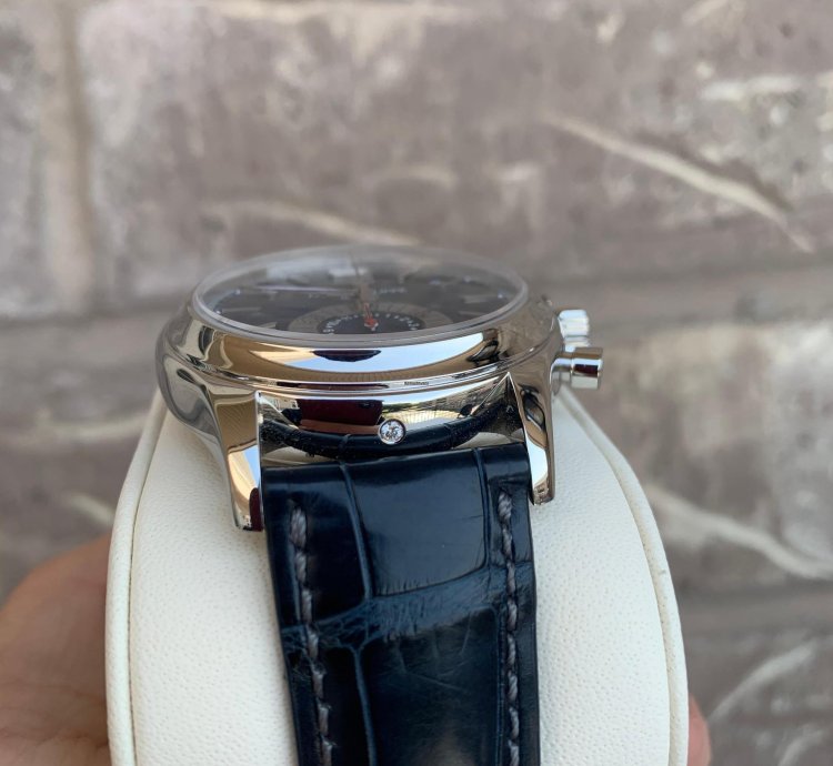 Patek Philippe Annual Calendar Chronograph 5960p-015 Blue Annual Calendar Chronograph
