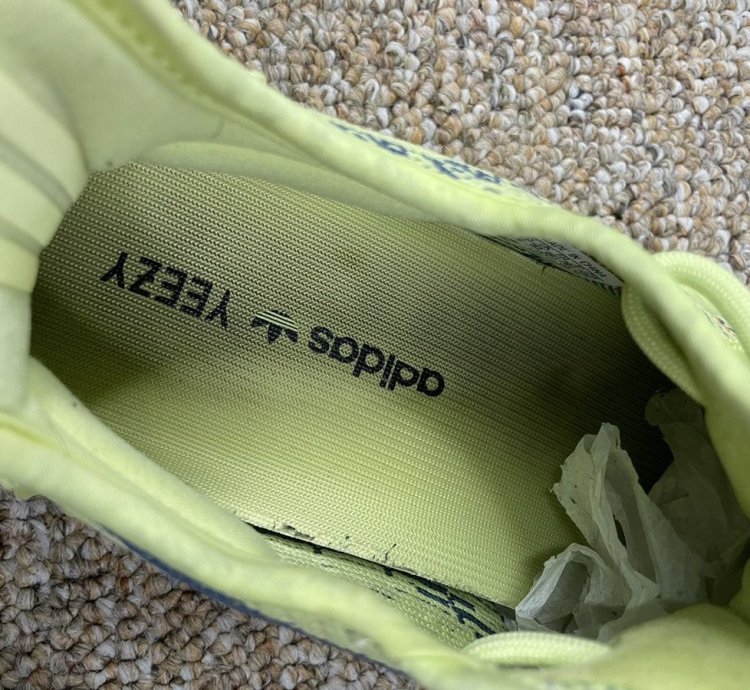 Yeezy 350 V2 Semi Frozen Yellow