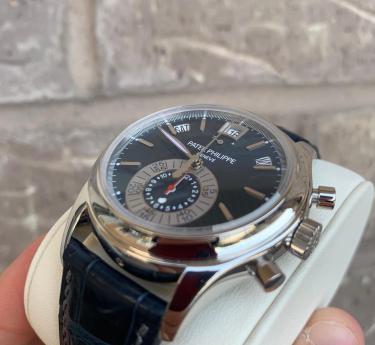 Patek Philippe Annual Calendar Chronograph 5960p-015 Blue Annual Calendar Chronograph
