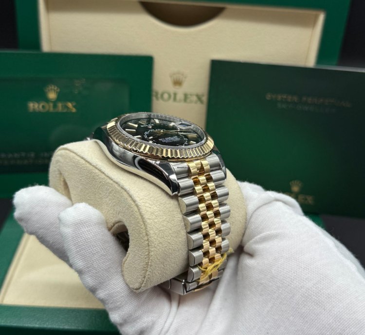 Rolex Sky-dweller Two Tone Jubilee Black Dial New 2023 336933