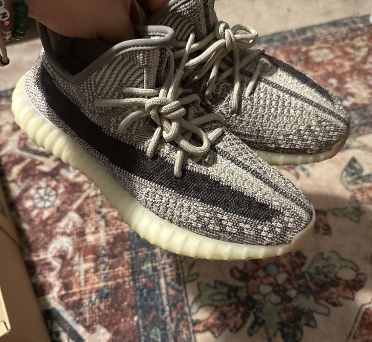Yeezy 350 Zyon