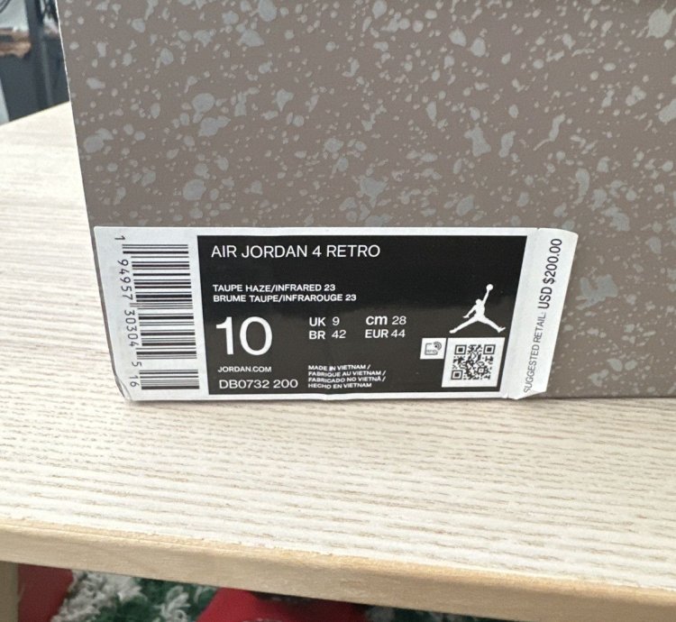 Jordan 4 Retro Taupe Haze